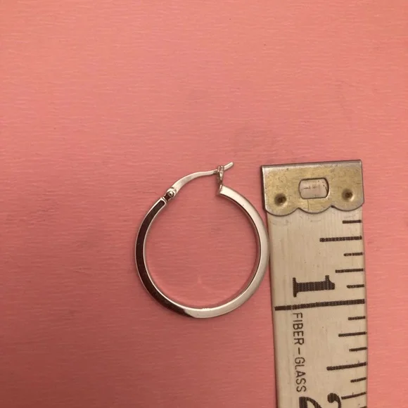 BEST OFFER!
Elegant Silver Hoop Earrings by Epiphany. - Picture 7 of 9